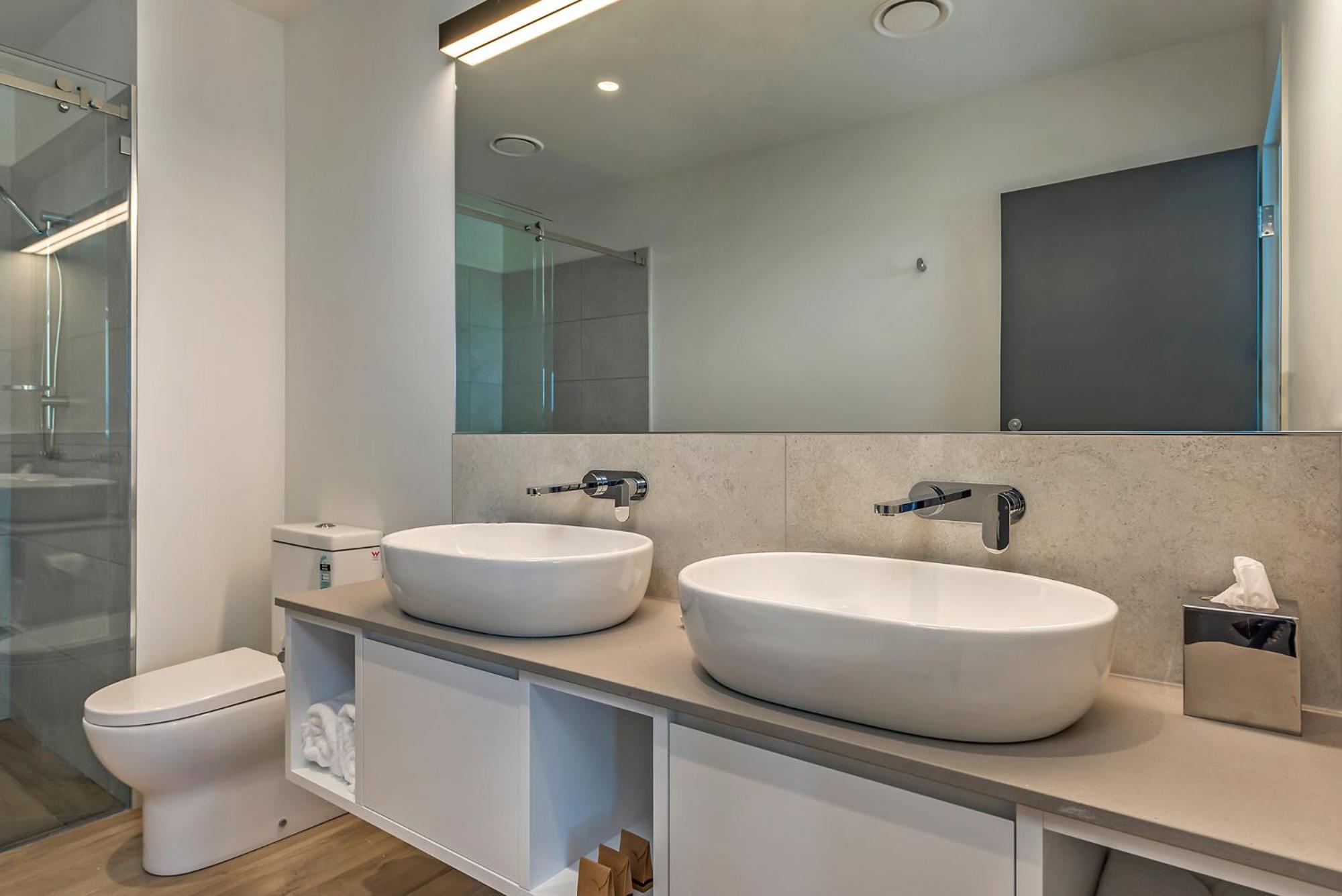 Отель Peppers Silo Лонсестон Экстерьер фото Bathroom